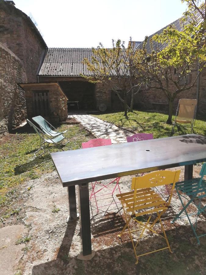 La Maison Des Rosiers Ferienhaus Manhac